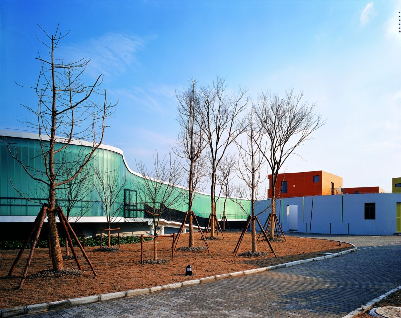 最新幼儿园设计案例分享：上海夏雨幼儿园建筑设计图片